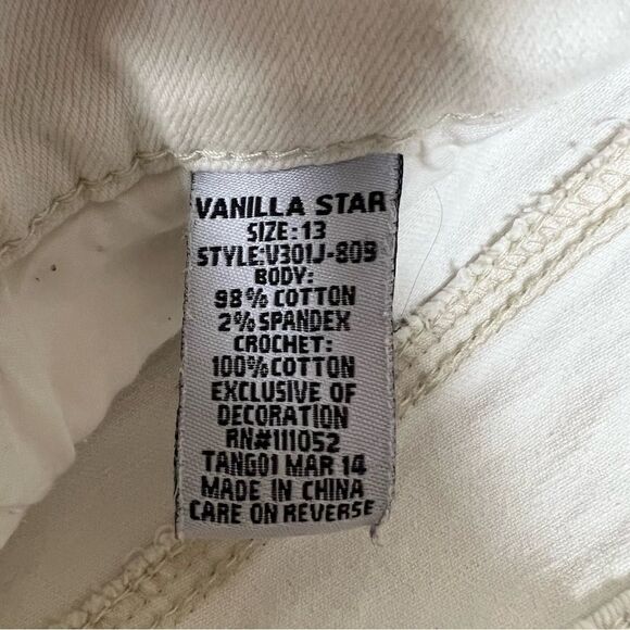 Vanilla Star lace  white shorts. Size 13 - Picture 5 of 5